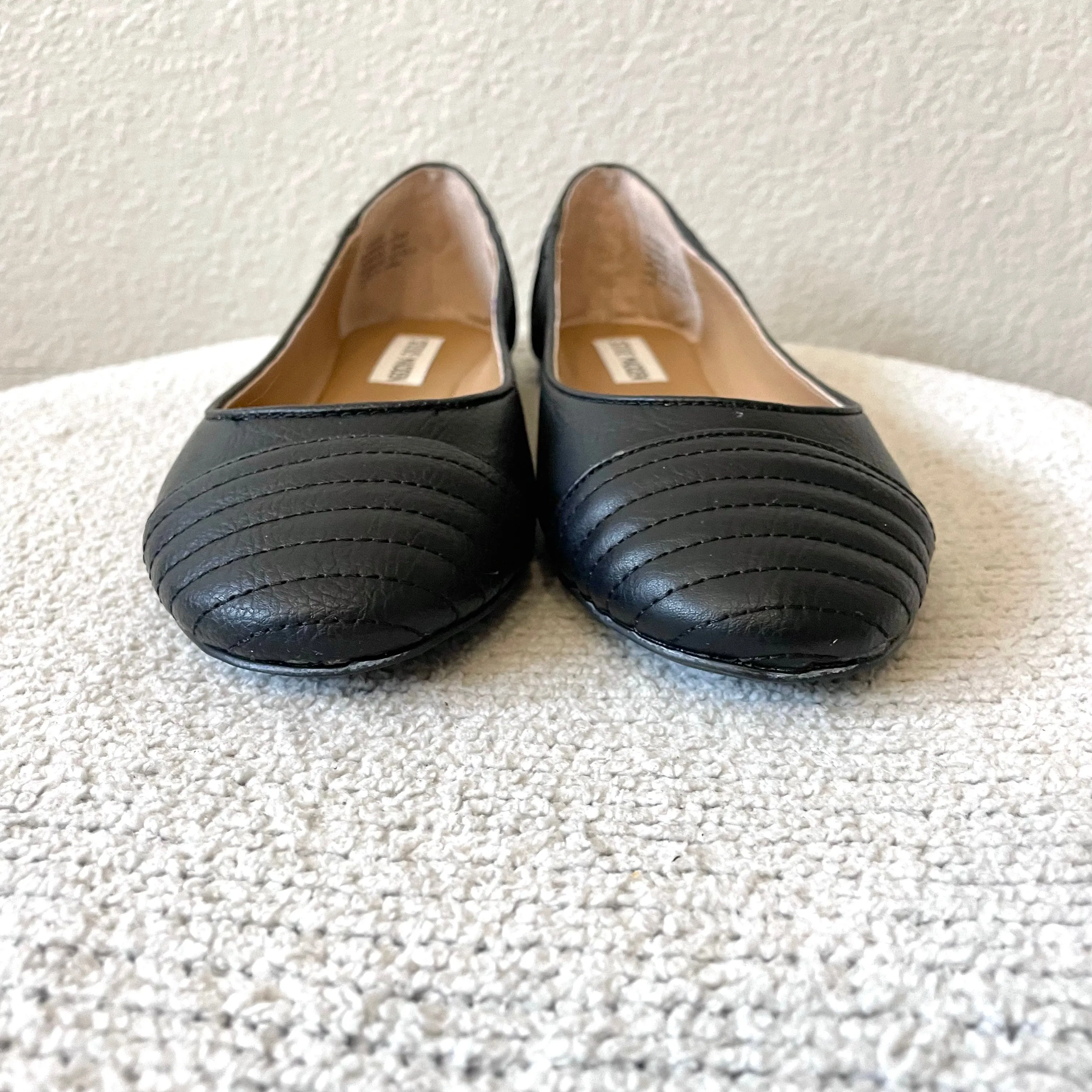 Seam Toe Flats