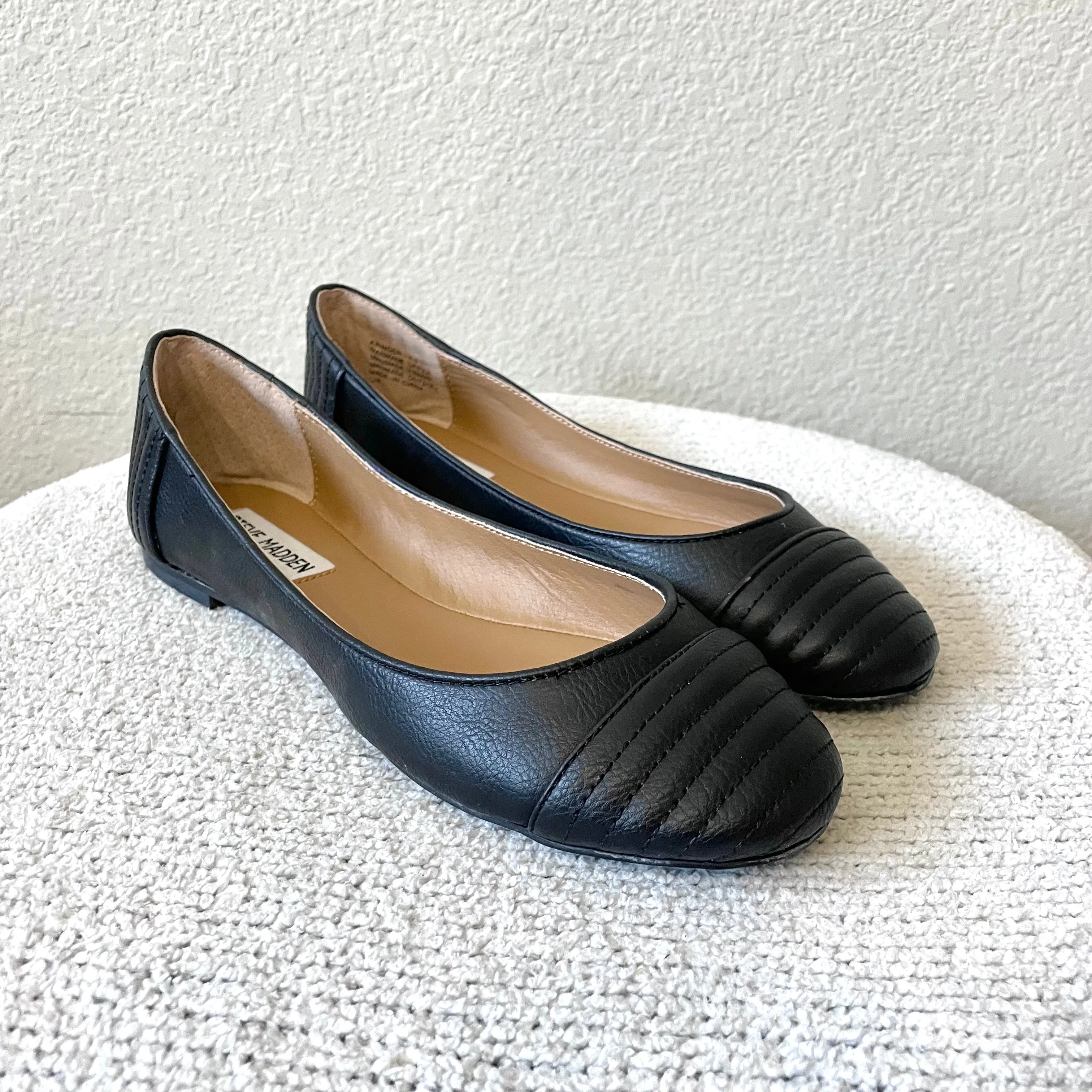 Seam Toe Flats