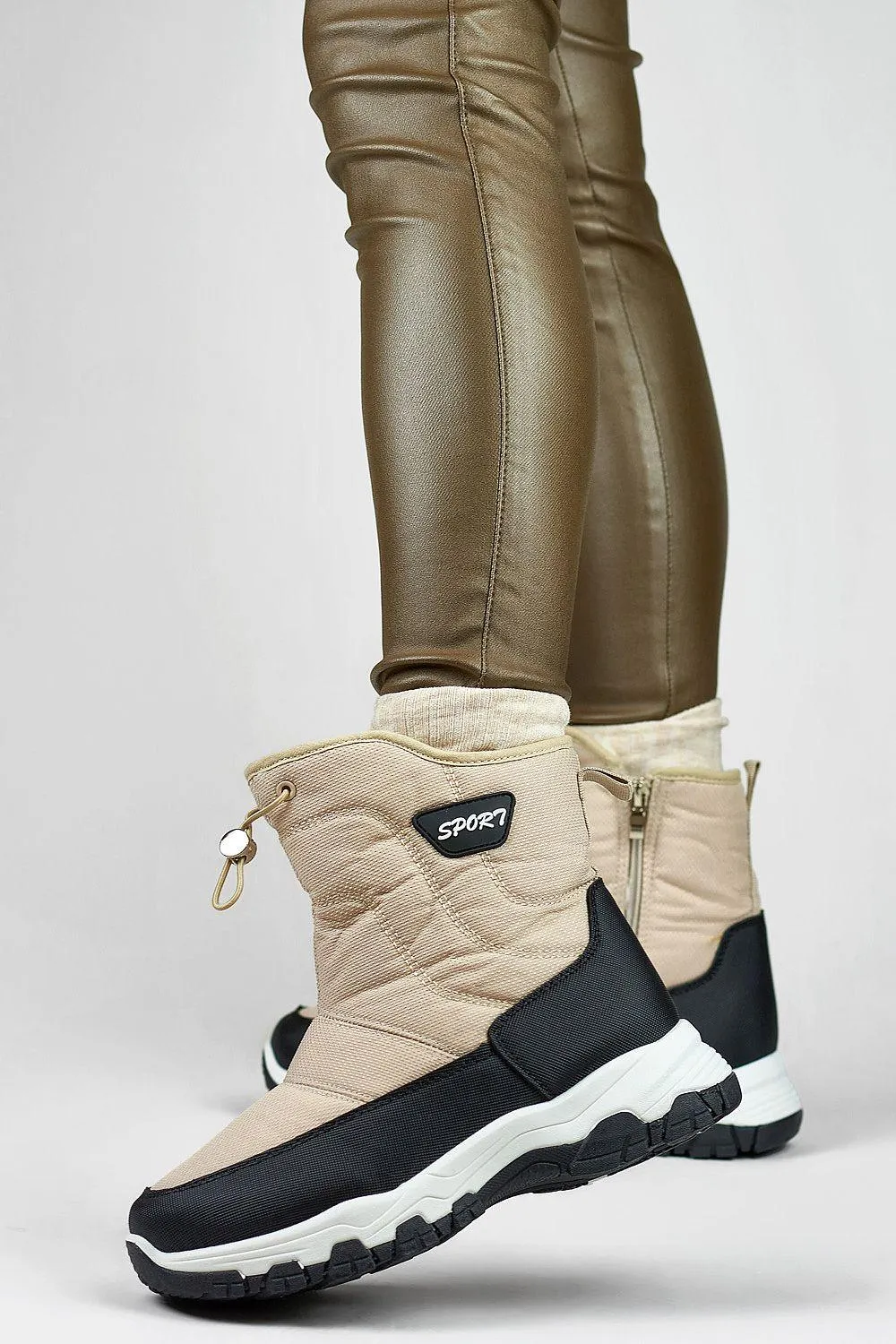 Snow boots model 191277 PRIMO